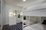 Bunk Room with Beds for 4